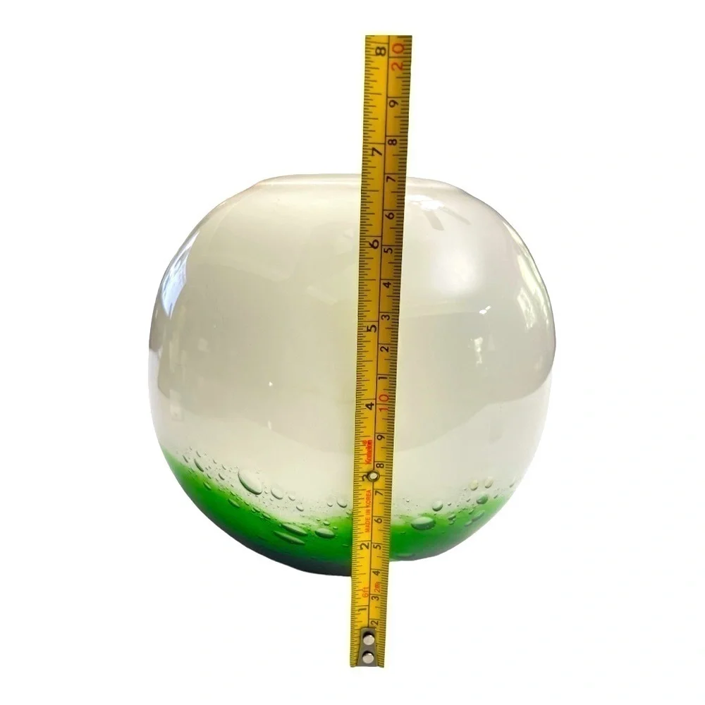 Italian Murano Style Hand Blown Art Glass Round Vase Green White Bubble 7